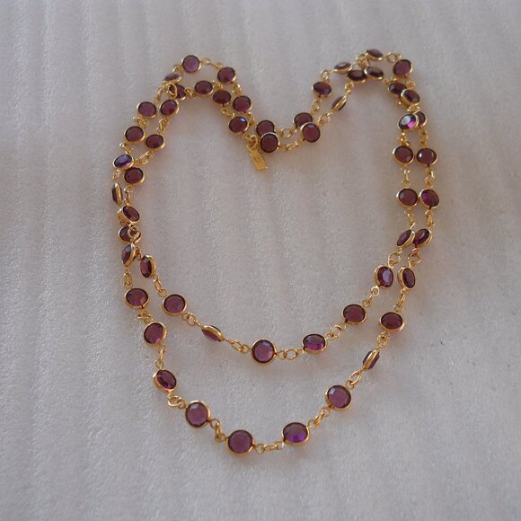 Swarovski - Purple Crystal Necklace   9-30 - Picture 1 of 3